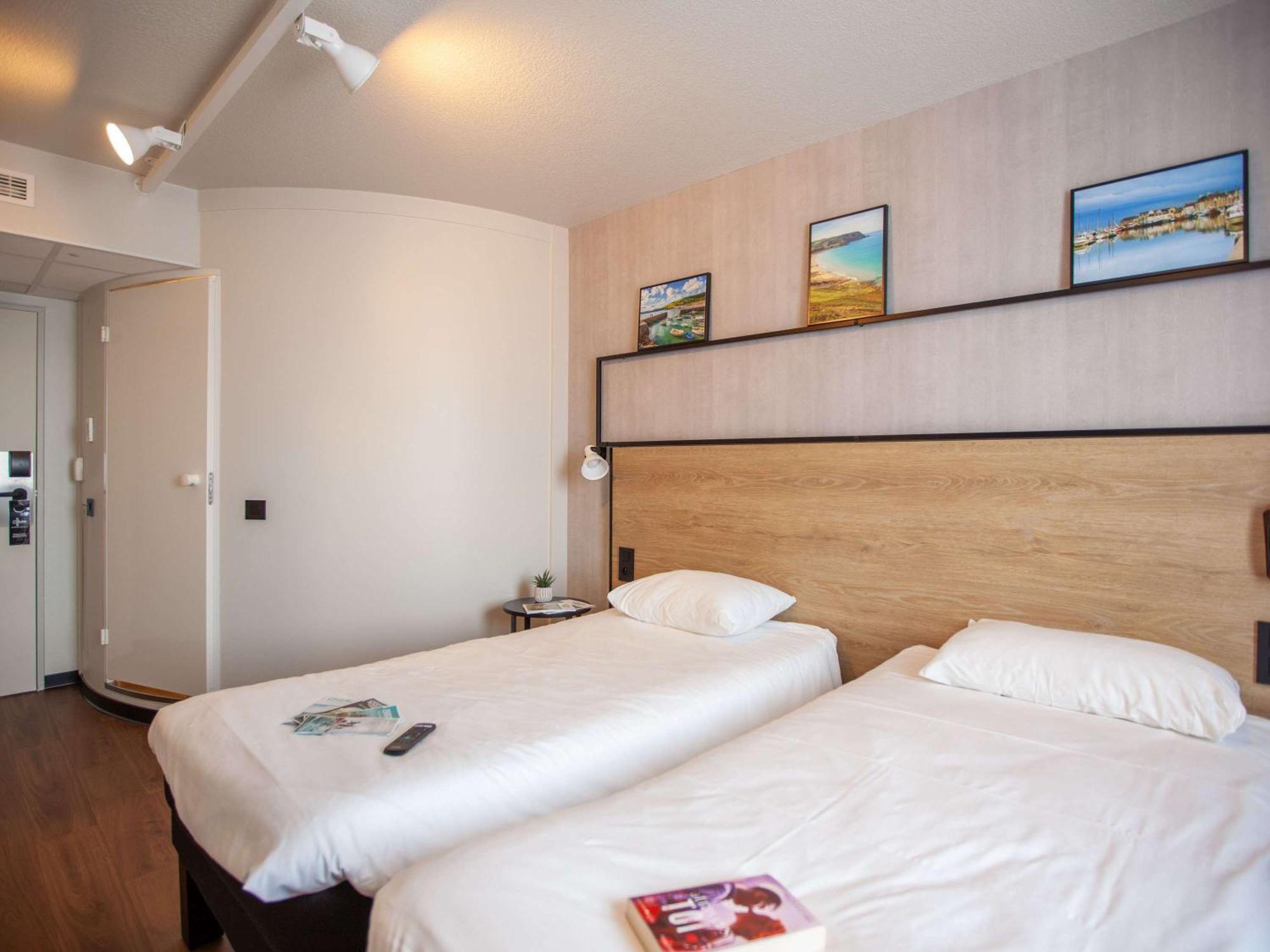 Ibis Cherbourg La Glacerie المظهر الخارجي الصورة